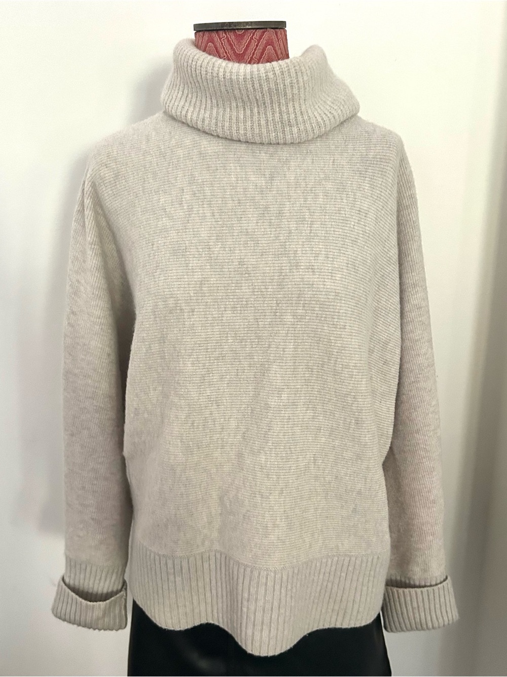Banana Republic Gray Ribbed Turtleneck Sweater